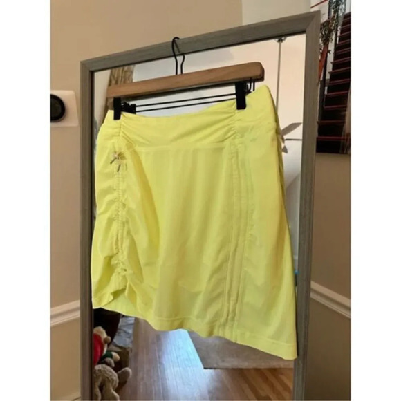Antiqua Yellow Skort Size Medium - Picture 1 of 4